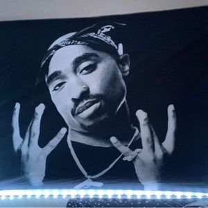 Tupac tapestry